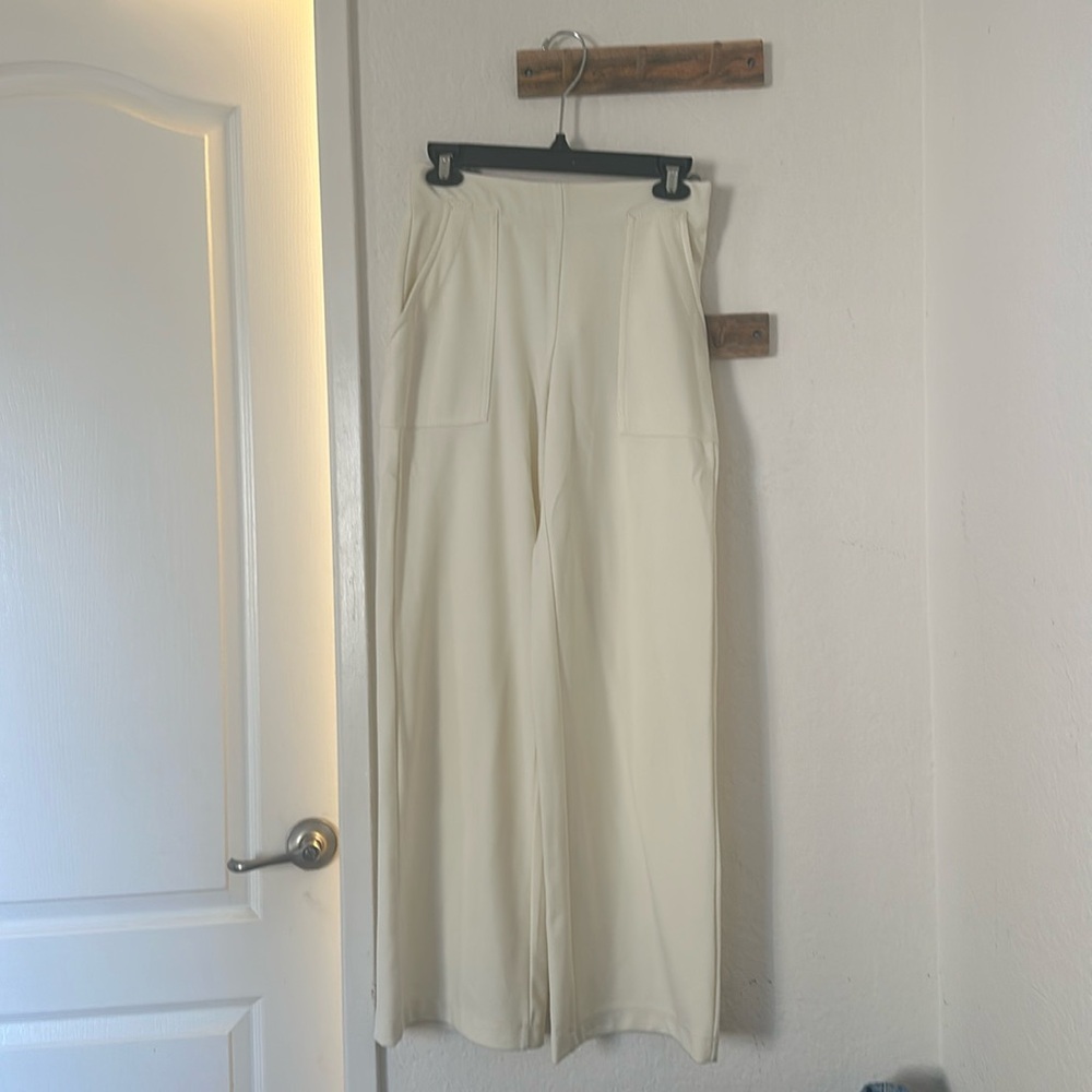 Cream wide leg pant